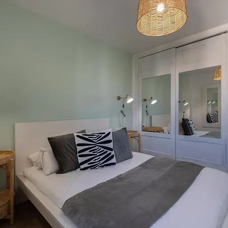 Holidays2malaga Guindos 500 Mts From And Promenade Malaga