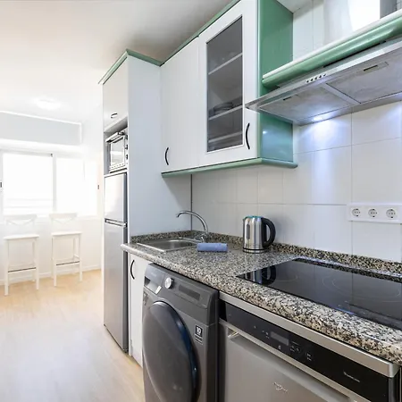 Holidays2malaga Guindos 500 Mts From And Promenade Appartamento *