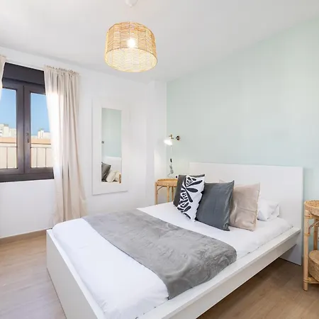 Apartament Holidays2malaga Guindos 500 Mts From And Promenade
